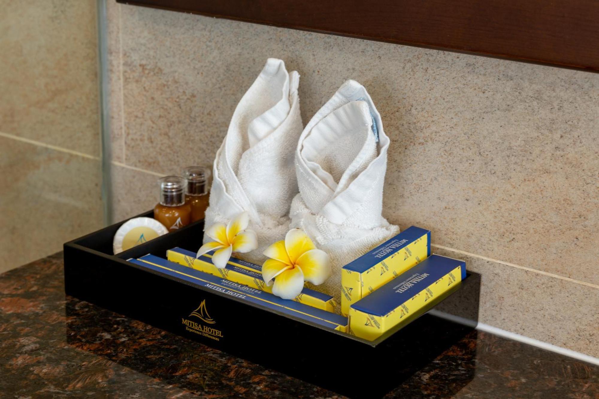 Mitisa Hotel Da Nang - Near Dragon Bridge Екстериор снимка