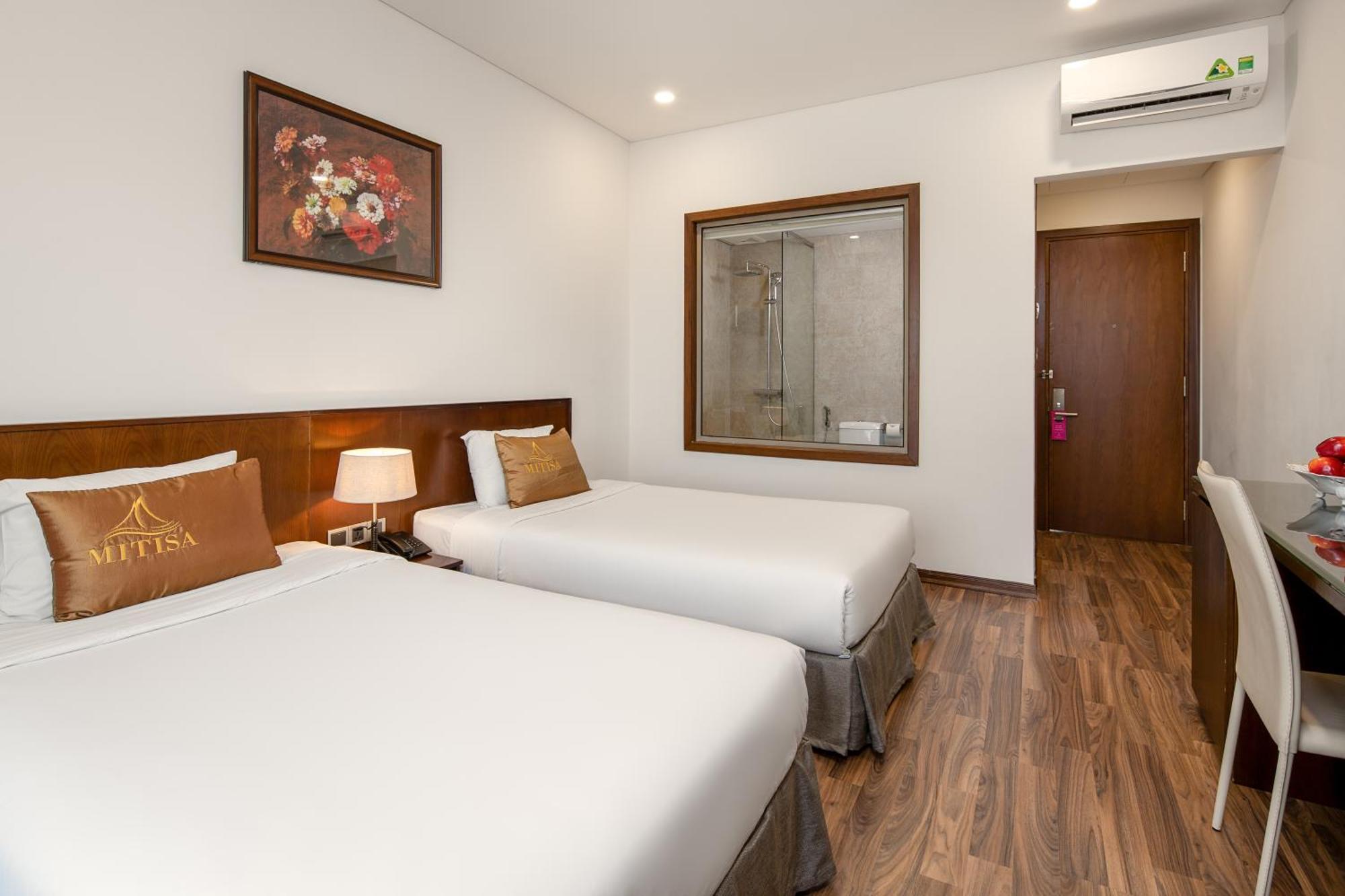 Mitisa Hotel Da Nang - Near Dragon Bridge Екстериор снимка