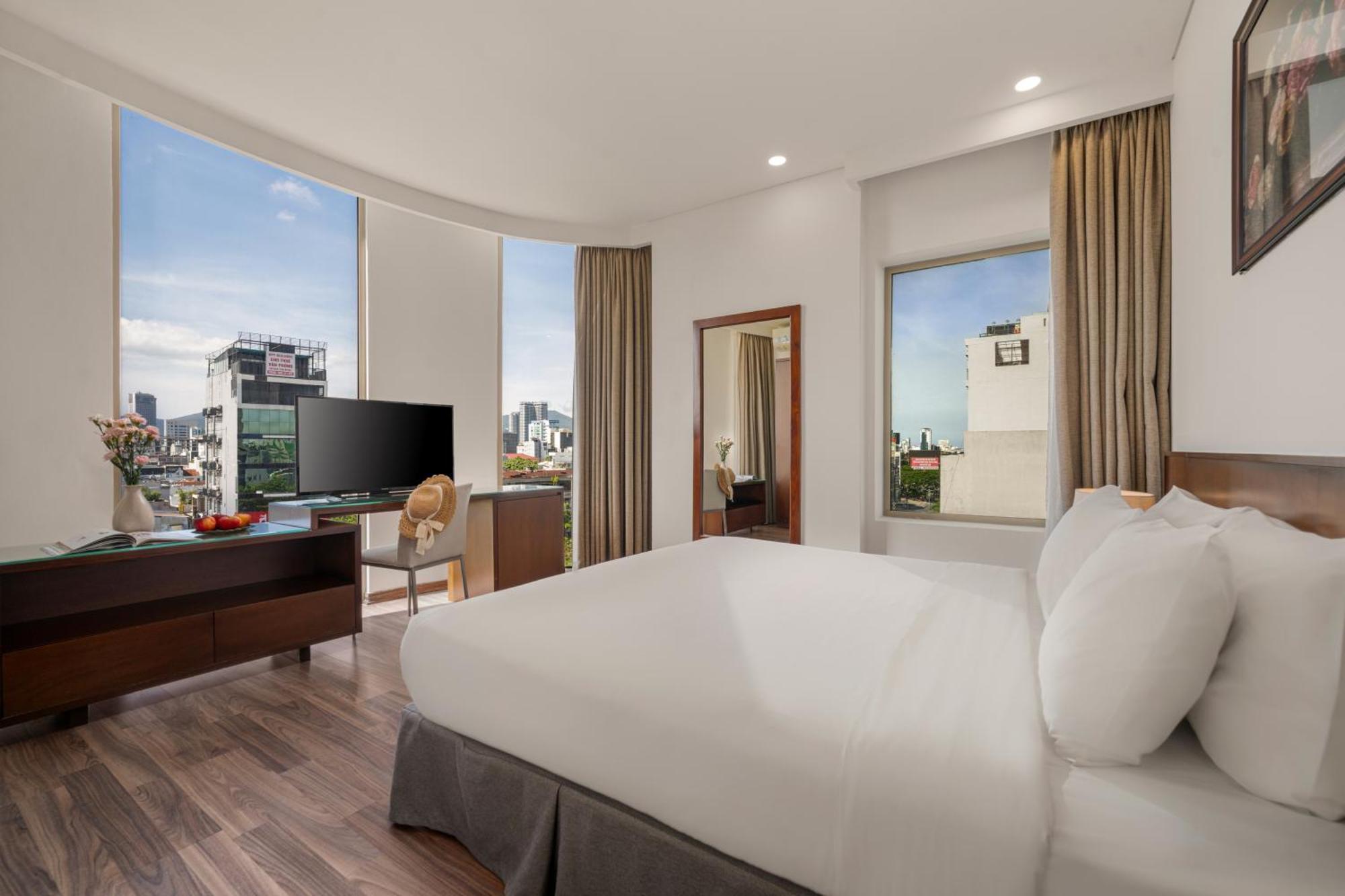 Mitisa Hotel Da Nang - Near Dragon Bridge Екстериор снимка
