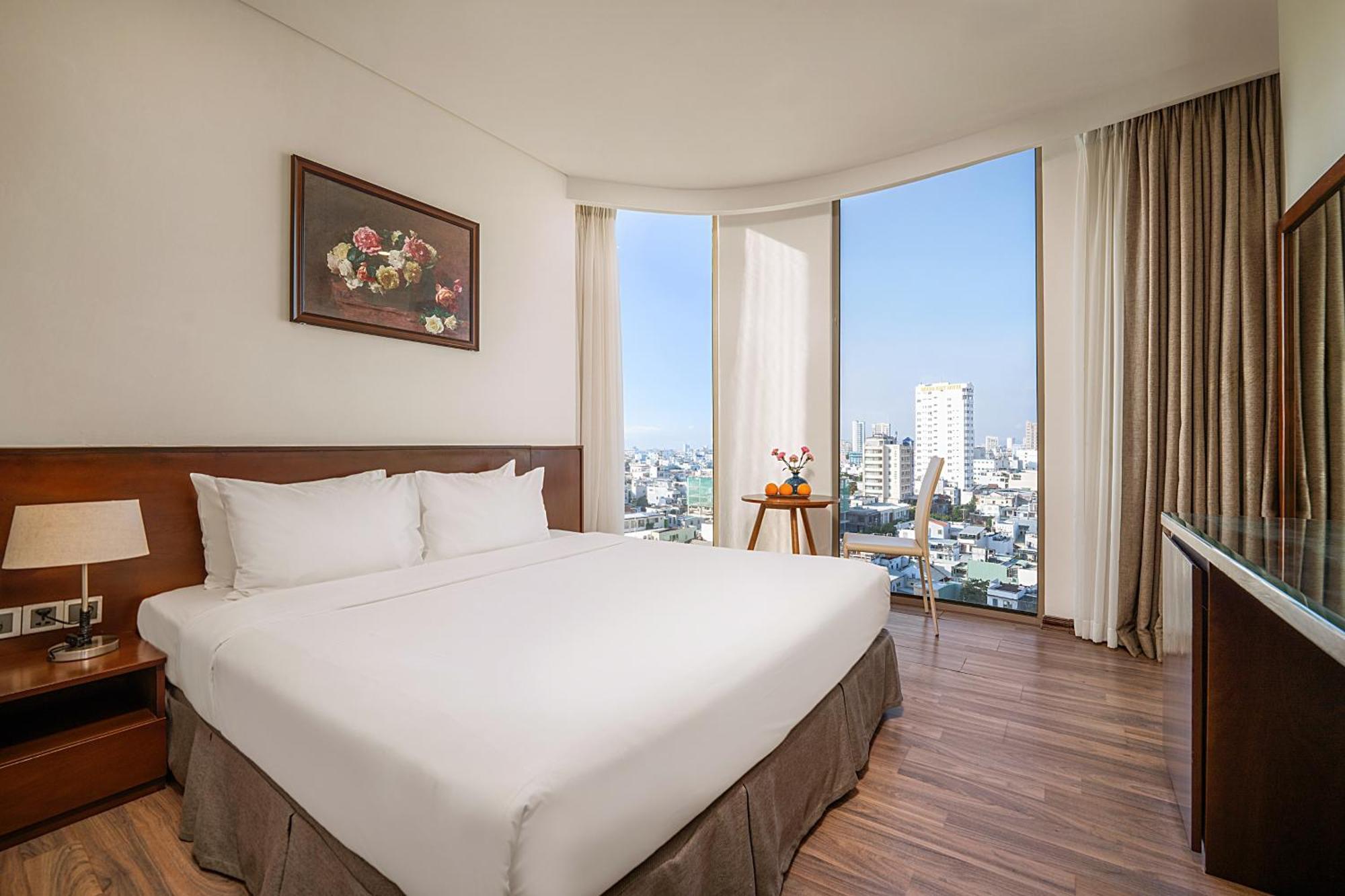 Mitisa Hotel Da Nang - Near Dragon Bridge Екстериор снимка